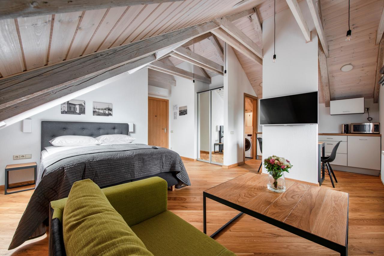Piano Apartments Каунас Екстер'єр фото