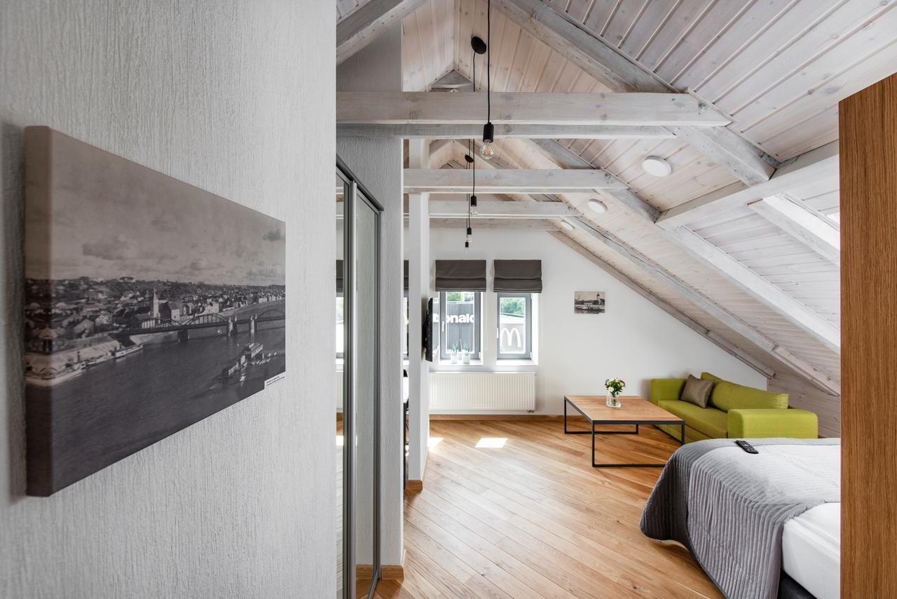 Piano Apartments Каунас Екстер'єр фото