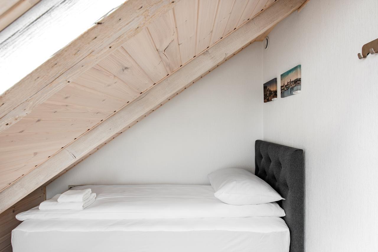 Piano Apartments Каунас Екстер'єр фото