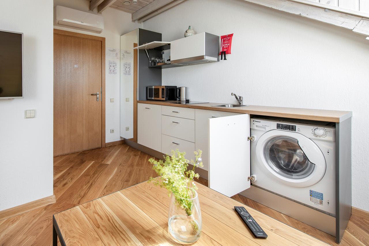 Piano Apartments Каунас Екстер'єр фото